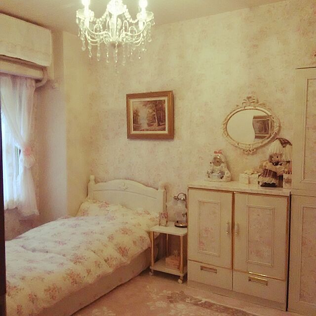 sugar-graceの-鏡 壁掛け イタリア製 楕円形 ミラー Mirror ホワイト ユーロマルキの家具・インテリア写真