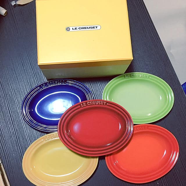 saaayaaaの-Le Creuset ルクルーゼ 食器 皿 プレート ミニ オーバル プレート 5枚セット 【日本正規品ル・クルーゼ ストーンウェア】の家具・インテリア写真