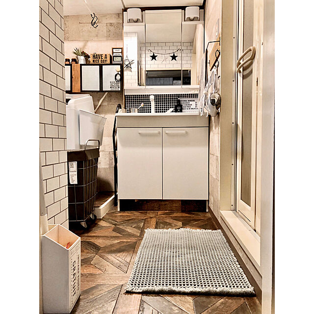 airararaの-瞬乾 スマイル ワッフル バスマット M グレーの家具・インテリア写真