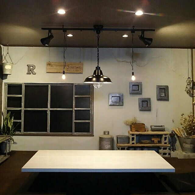 reksの-☆東芝　ライティングレール用　吊りフック　黒色（ブラック）　DR8543NKの家具・インテリア写真