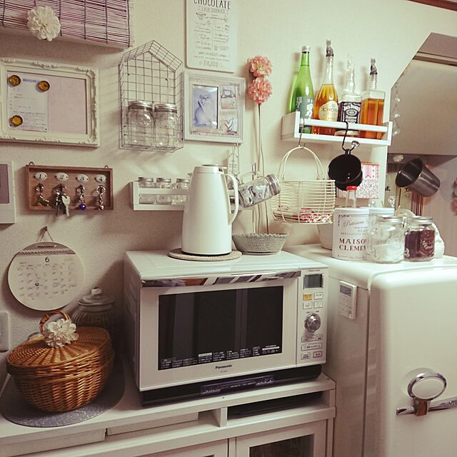 kumikkeyの-エムザキッチンシリーズ　保温・保冷ポット1.5L ホワイト EZBP15-WH おしゃれでシンプルなデザインのキッチン用品・キッチン雑貨の家具・インテリア写真