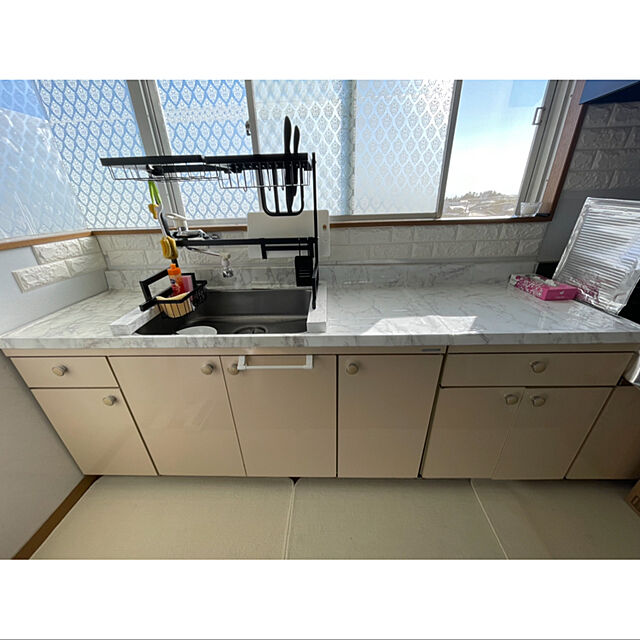 liontigerのMomei-Momei 水切りラック シンク上水切りラック 食器水切りラック 大容量 304ステンレス製 調整可能 皿乾燥水切り棚 台所用品ホルダ 食器収納 ステンレス製 組み立て簡単の家具・インテリア写真