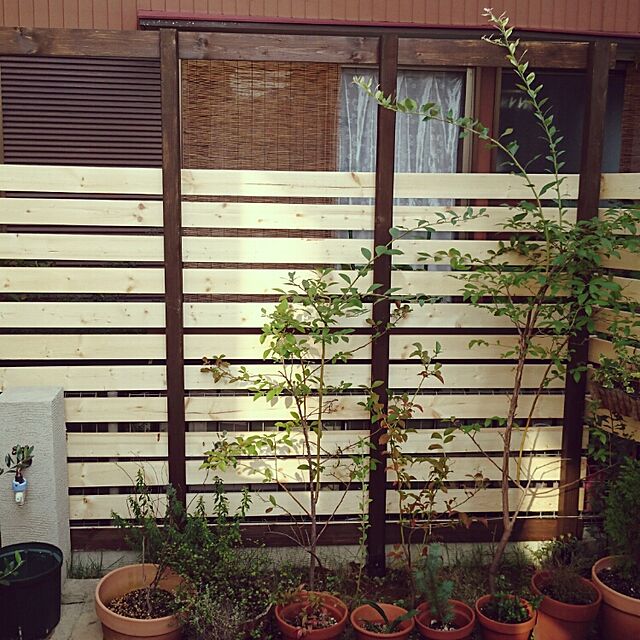 AKARI.Mの-ウッドナチュラル 〜ガーデン〜 全8色 0.7kg(約7〜8.5平米分) 即日発送 木部 屋外用 屋内用 水性ステイン 低臭の家具・インテリア写真
