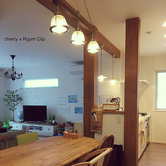 cherryの-カントリー風引出し付き楕円形ダイニングテーブル(mam)の家具・インテリア写真