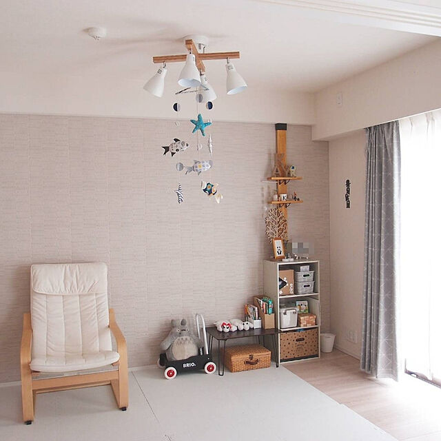 ayukaのニトリ-裏地付き遮光2級・遮熱カーテン(クロス グレー 100X110X2) の家具・インテリア写真