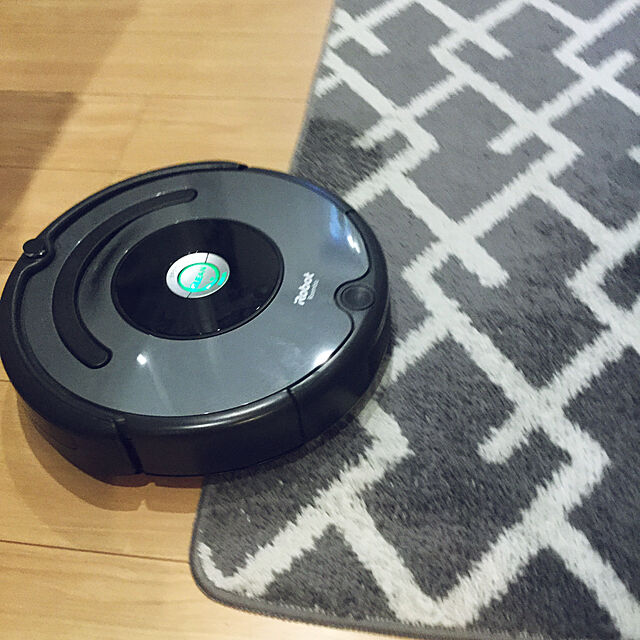 rizumu4649のiRobot (アイロボット)-【Amazon.co.jp限定】ルンバ 642 アイロボット ロボット掃除機 自動充電 和室の畳 カーペット ラグ 絨毯(じゅうたん)にも R642060の家具・インテリア写真