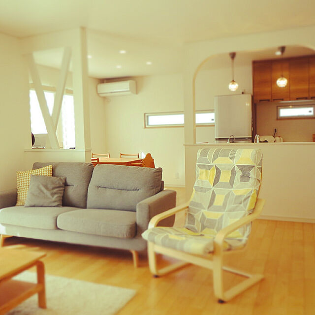 PESUのニトリ-3人用ソファ(フィルン2 GY/LBR) の家具・インテリア写真