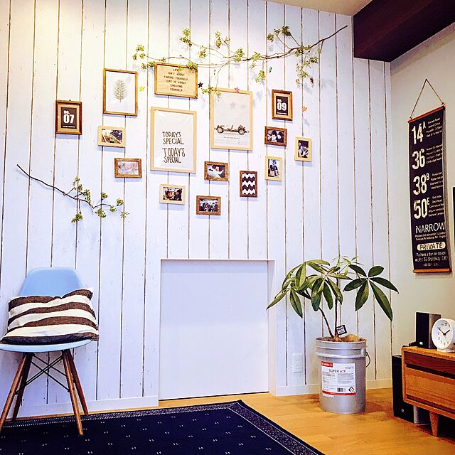 tokoのニトリ-シェニールジャガード織り ラグ(バンダ 200X240) の家具・インテリア写真