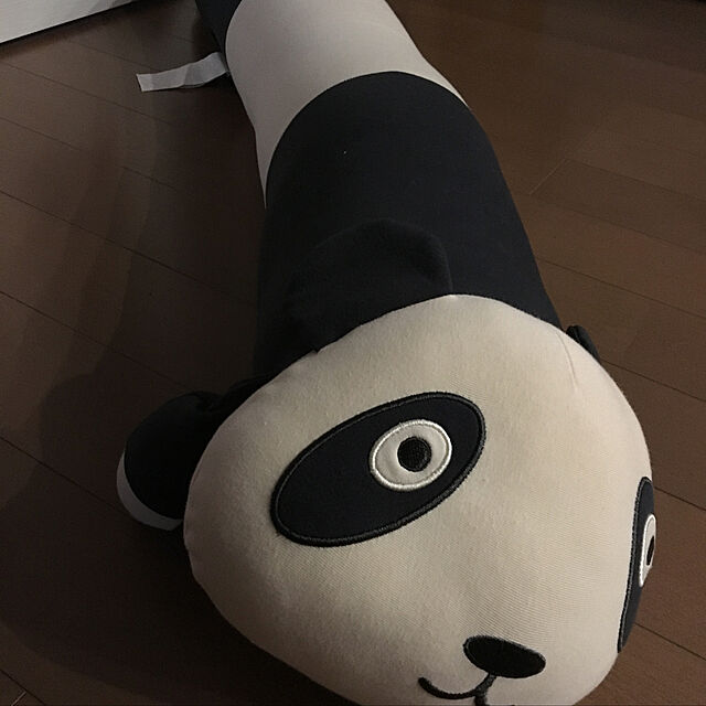 omの-Yogibo Roll Animal Panda - ロール アニマル パンダ（シェルビー）の家具・インテリア写真