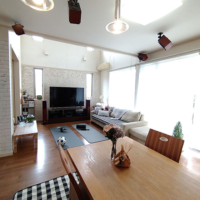maikaeのニトリ-調光ロールスクリーン(遮光 WH 165x220) の家具・インテリア写真
