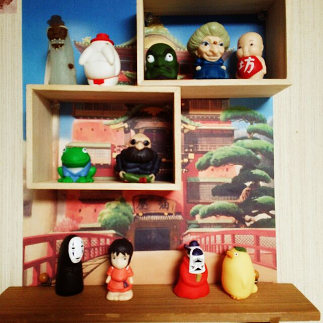 saoriのスタジオジブリ-ジブリ 指人形 千と千尋の神隠し フィギュア ３体の家具・インテリア写真