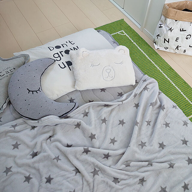 mri96のニトリ-枕にもなるクッション(クマ Q WH) の家具・インテリア写真