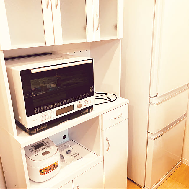 saaの三菱電機-三菱 330L 3ドア冷蔵庫（グロッシーブラウン）【右開き】MITSUBISHI MR-CX33C-BRの家具・インテリア写真