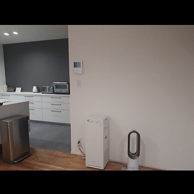 jjのsimplehuman-simplehuman　レクタンギュラーステップダストボックス 45Lの家具・インテリア写真