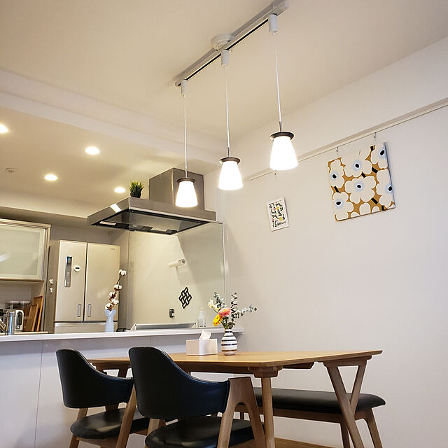 azu_homeの無印良品-壁に付けられるフレーム・Ａ５サイズ用・オーク材の家具・インテリア写真
