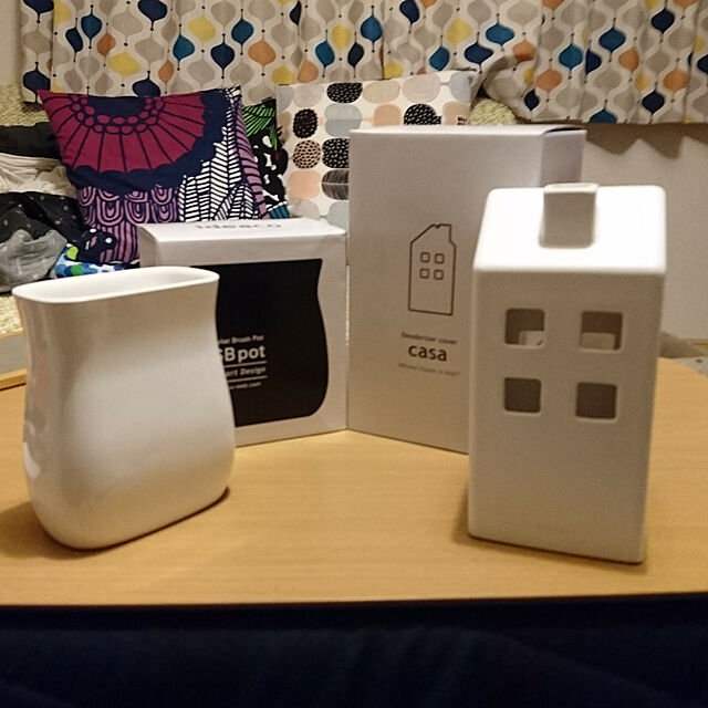 yukakuroのideaco-Toilet Brush Stand SB pot トイレブラシスタンド「エスビーポット」  トイレブラシホルダーの家具・インテリア写真