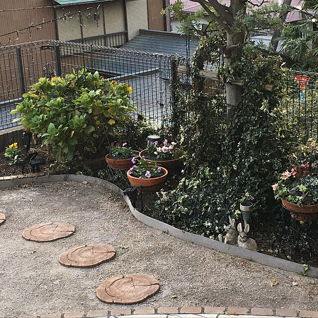 kiyomiの-枕木調敷石 飛び石 軽量コンクリート製 丸太 グレー・ブラウン 送料別 通常配送の家具・インテリア写真