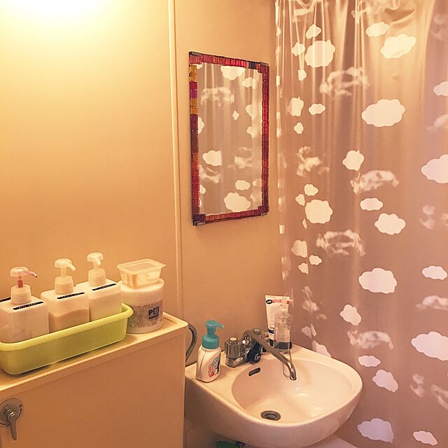 chiruchiruchiicoの丸隆-サニーデー シャワーカーテン 雲柄 半透明 120×150 防カビ 日本製の家具・インテリア写真
