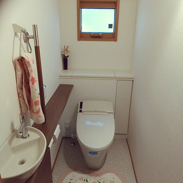 msayの-たっぷり刺繍のトイレマット・フタカバー(単品・セット)の家具・インテリア写真