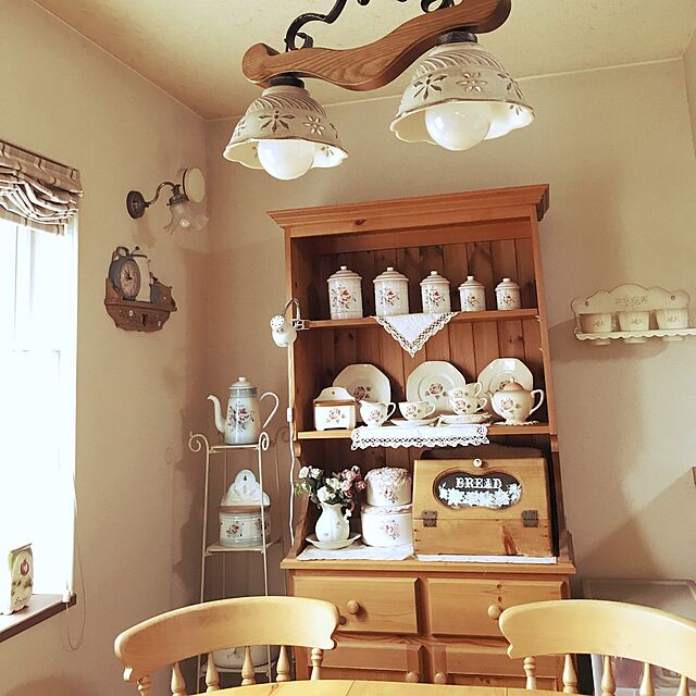 pirokoの-マニーローズ　カップ＆ソーサー（C&S)＜ピンク・ブルー＞の家具・インテリア写真