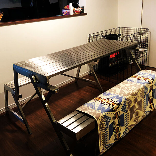 Toshihitoの-STAINLESS TABLE & BENCH DOUBLEの家具・インテリア写真