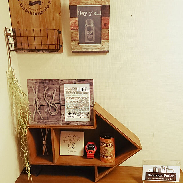 Tatsuyaの-(niko and./ニコアンド)オリジナル アローシェルフ/ [.st](ドットエスティ)公式の家具・インテリア写真