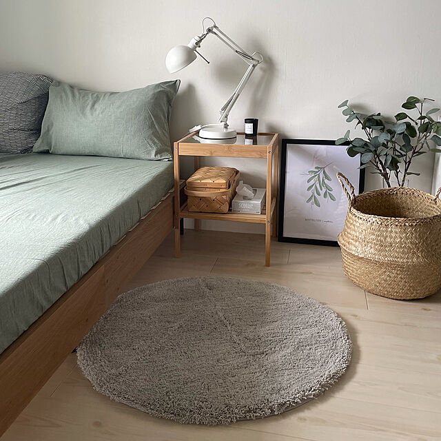 akaneのオカ-乾度良好（かんどりょうこう）ムーンバスマット 約70cm×70cm（吸水 速乾）の家具・インテリア写真