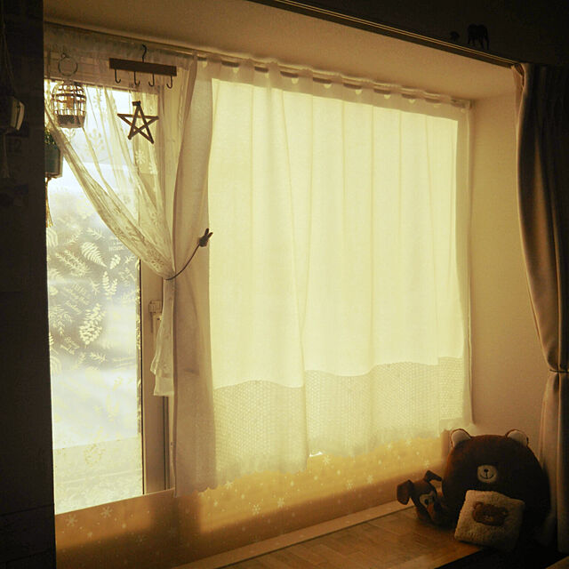 chinon7211のカーテン天国-カフェカーテン透けにくい断熱UVカットレース4163ナイスホワイト幅145x丈90cm1枚入 在庫品の家具・インテリア写真