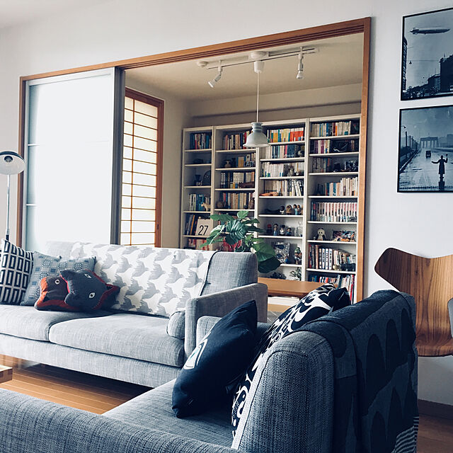 yurinの東芝ライテック-東芝 簡易取り付け形ライティングレール(白・1mタイプ) DR9100Wの家具・インテリア写真