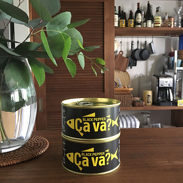 kan2の-岩手県産株式会社 サヴァ缶 国産さばのアソート 10缶セット ( オリーブオイル ･ レモンバジル ･ パプリカチリソース ･ アクアパッツァ風 ･ ブラックペッパー 各2缶) 10個アソートの家具・インテリア写真