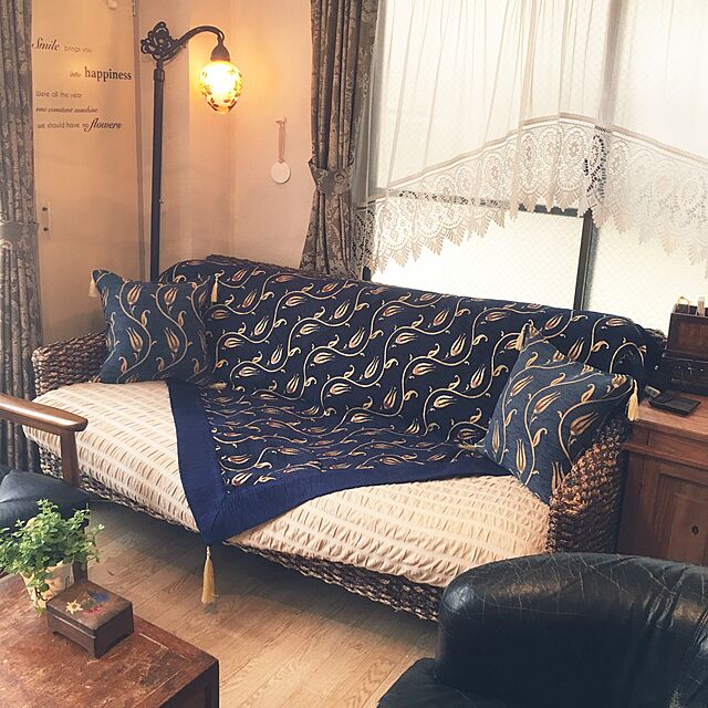 miraiの-トルコ製シェニール布を使用したトルコデザインの魅力的なファブリック。トルコ製 テキスタイル クッションカバー（チューリップ）ブルーの家具・インテリア写真