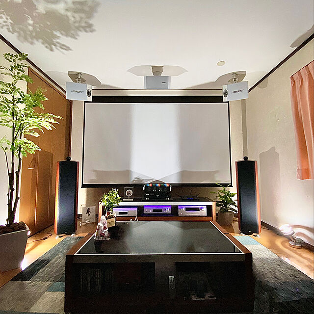 summerglau1210のボーズ(同)-Bose 301 Series V Direct/Reflecting speakers ブックシェルフスピーカー (2台1組) ホワイトの家具・インテリア写真