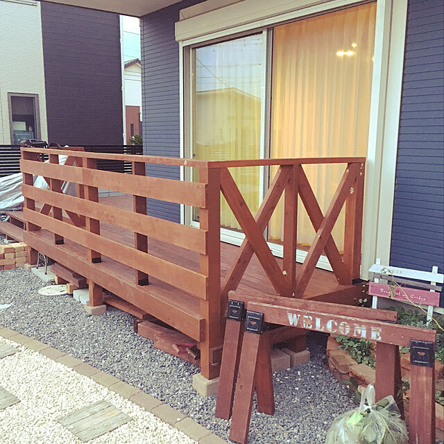 Ryoの-ウッドデッキ ペンキ　キシラデコール（XYLADECOR） #105 カスタニ　4L　（138072/大阪ガスケミカル/塗料/木材保護/木部保護）の家具・インテリア写真