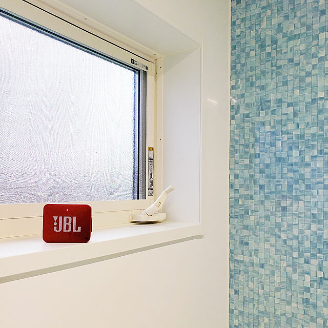 saのJBL-JBL GO2 Bluetoothスピーカー IPX7防水/ポータブル/パッシブラジエーター搭載 オレンジ JBLGO2ORG 【国内正規品】の家具・インテリア写真