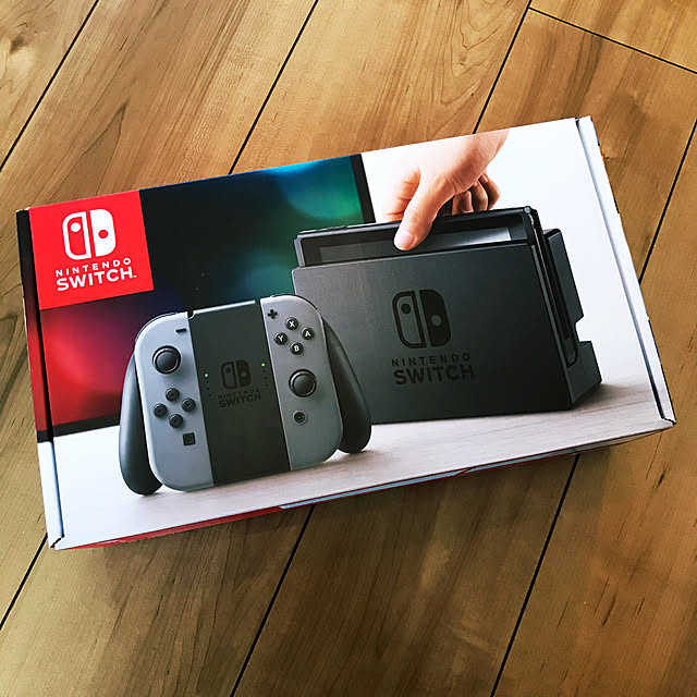 youの-Nintendo Switch 本体【Joy-Con(L)/(R) グレー】 任天堂 [HAC-S-KAAAA NSWホンタイグレー]の家具・インテリア写真