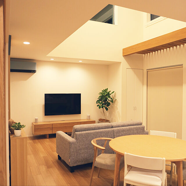 d.hidetoshiのAmazon-Echo Plus (エコープラス) 第2世代 - スマートスピーカー with Alexa、チャコールの家具・インテリア写真
