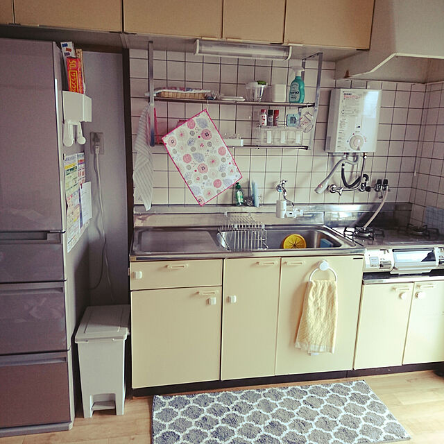 minamiの大一商事-北欧デザイン エリプス キッチンマット 45×120cm(グリーン)の家具・インテリア写真