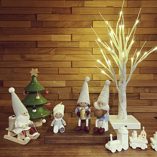 AoMioの-【クーポン対象 11/13 10:59まで】 ノルディカニッセ ポットを持った女の子 星に願いを シリーズ NORDIKA nisse クリスマス 雑貨 木製 人形 北欧 NRD120674の家具・インテリア写真