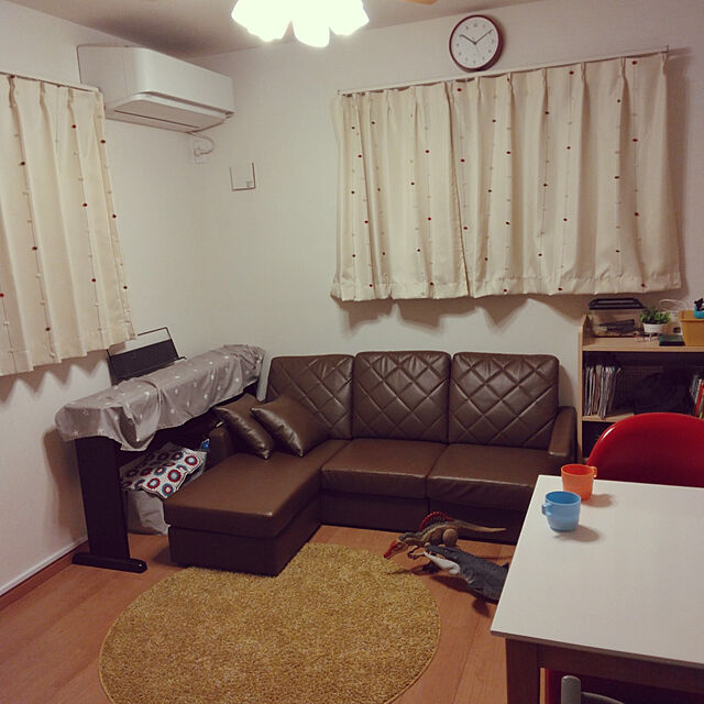 sakuraの-ラグ ラグマット ミランジュ 円形 120cm 日本製 オールシーズン 丸 丸型 小さめの家具・インテリア写真