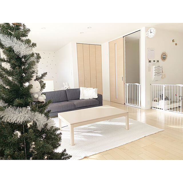 n__ieの-【おしゃれ・高級感・大人可愛いツリー】 クリスマスツリー スリム 150cm 単品 おしゃれ 北欧 ウィンザースリムツリー クリスマス用品 もみの木 Instagram 人気の家具・インテリア写真