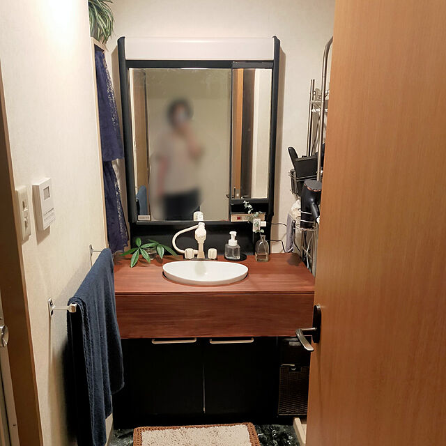 usagifireのニトリ-吸水速乾バスマット(モール5 WH 45x60) の家具・インテリア写真