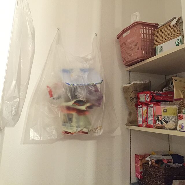 tatokamiの日本サニパック-日本サニパック ゴミ袋 ポリ袋 スマートキューブ 取って付き 半透明 30L 50枚入 厚さ0.017mm ごみ袋 SC39の家具・インテリア写真