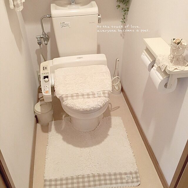 kanodeのカーム-calmland トイレ フタカバー C&S チェック 洗浄暖房便器用 標準サイズ ブラウン TCS-2938の家具・インテリア写真