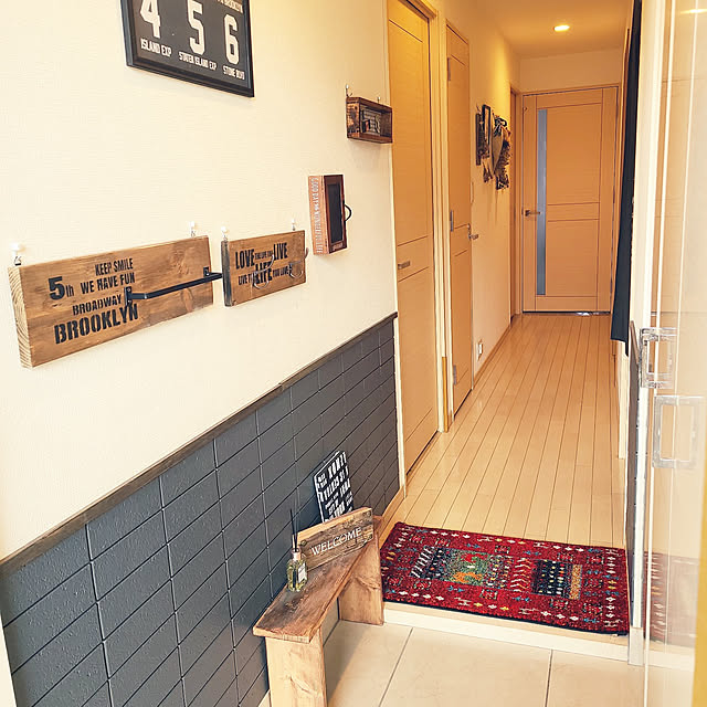lovepeaceのイケヒコ・コーポレーション-玄関マット ウィルトン織り 約50×80cm レッド 2048939の家具・インテリア写真
