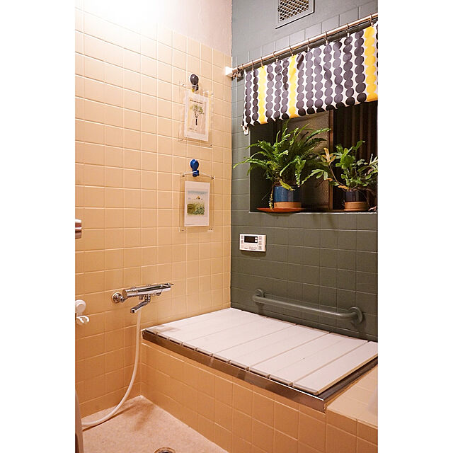 chobinonのトウリ(Toli)-東リ 浴室用床シート バスナフローレ 182ｃｍ幅 3.5 ｍｍ厚 BNF1101 アイボリー(白)の家具・インテリア写真