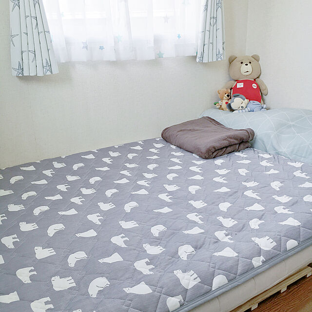 ejiryo220のニトリ-軽量4つ折りすのこベッド(シングル) の家具・インテリア写真
