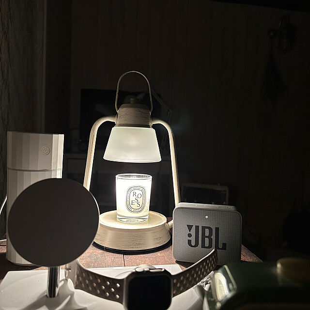 utahanaの-キャンドルウォーマーランプ ミニ / 全3色　香る照明 間接照明  火を使わない アロマキャンドルの家具・インテリア写真