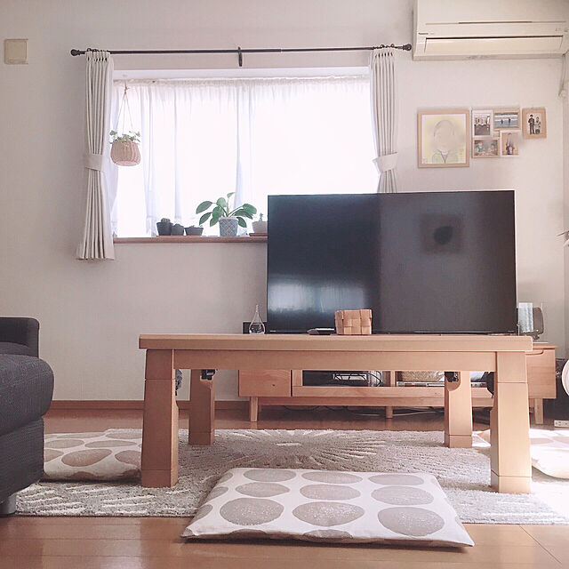 RoCoの-洗える光沢感のある幾何柄ラグ[日本製]の家具・インテリア写真