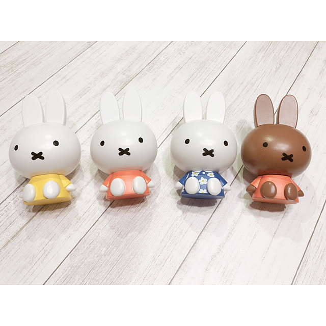 erityのバンダイ(BANDAI)-(大特価!!)カプキャラ ミッフィー CAPCHARA miffy 全4種セット (ガチャ ガシャ コンプリート)の家具・インテリア写真