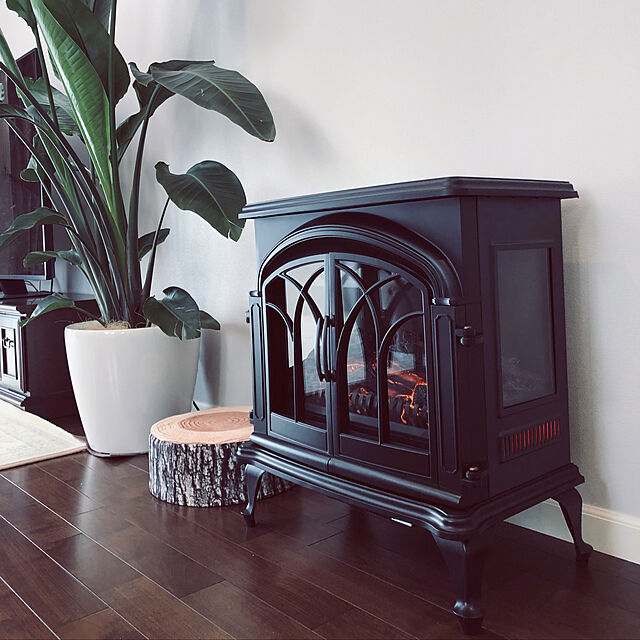 hauzarのニトリ-ワイド暖炉型ファンヒーター(NI ブラック) の家具・インテリア写真